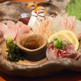 憲晴百（ケンハッピャク）