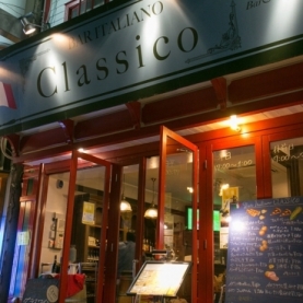 クラシコ お初天神店