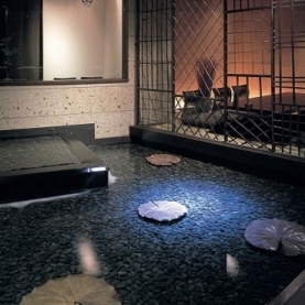 隠れ房 御庭 新宿店